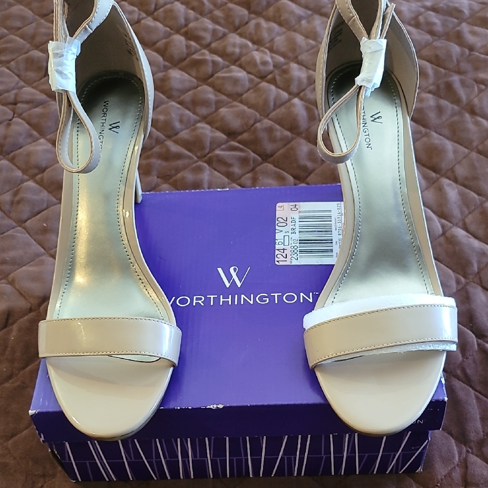 Worthington Chic Beige Heels